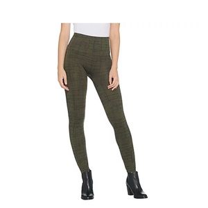 Spanx Look at Me Now Seamless Leggings